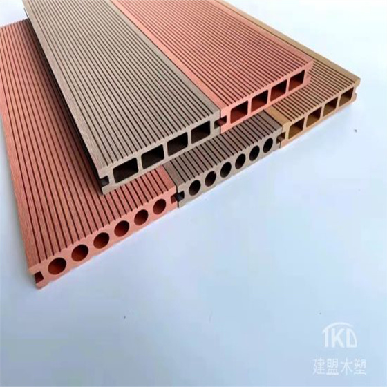 河北省廊坊市木塑地板厂家直销：塑木环保家具展望