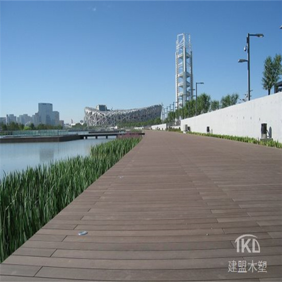 塑木地板应该怎么安装呢?